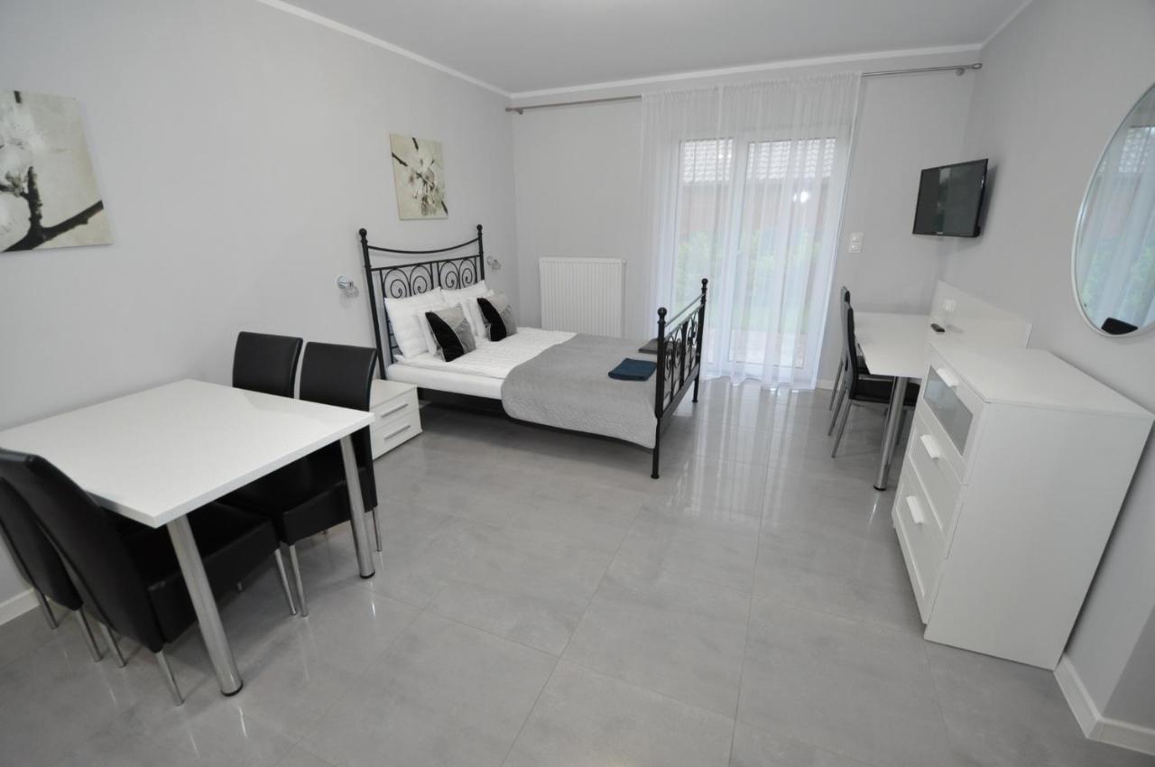 Apartamenty Pod Zaglami Меленко Экстерьер фото